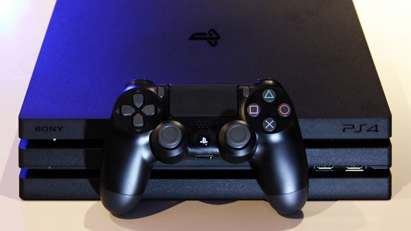 کاهش ارزش سهام سرکت Sony به دلیل کند شدن رشد قروش PS4